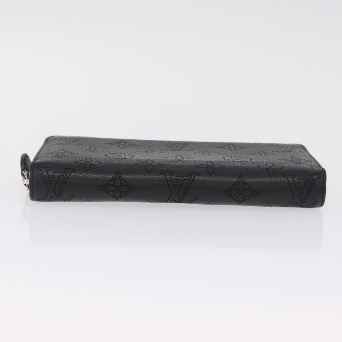 Louis Vuitton Zippy Mahina Leather, Black, Leather, Wallet