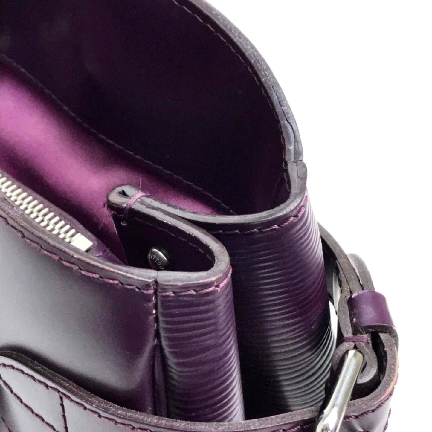Louis Vuitton Passy, Purple, Leather, handbag