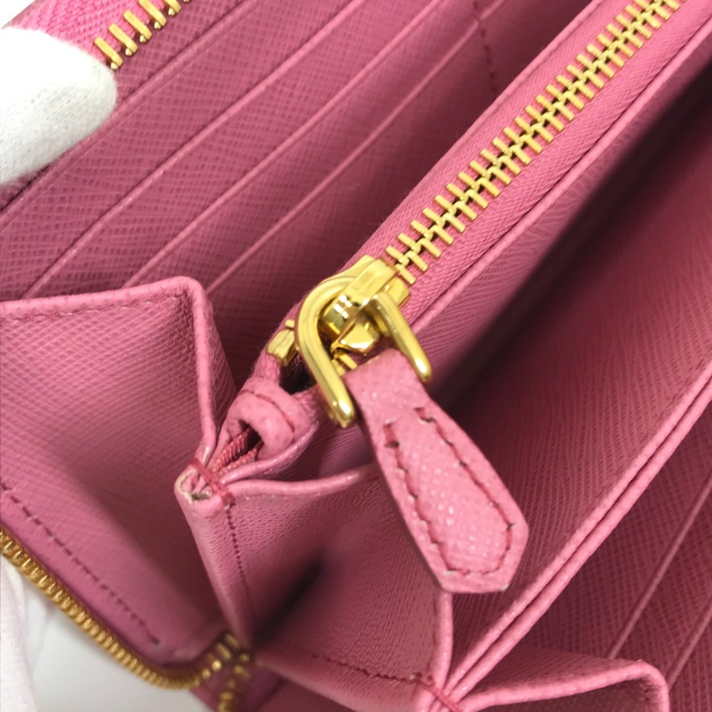 Prada Saffiano, Pink, Leather, wallet