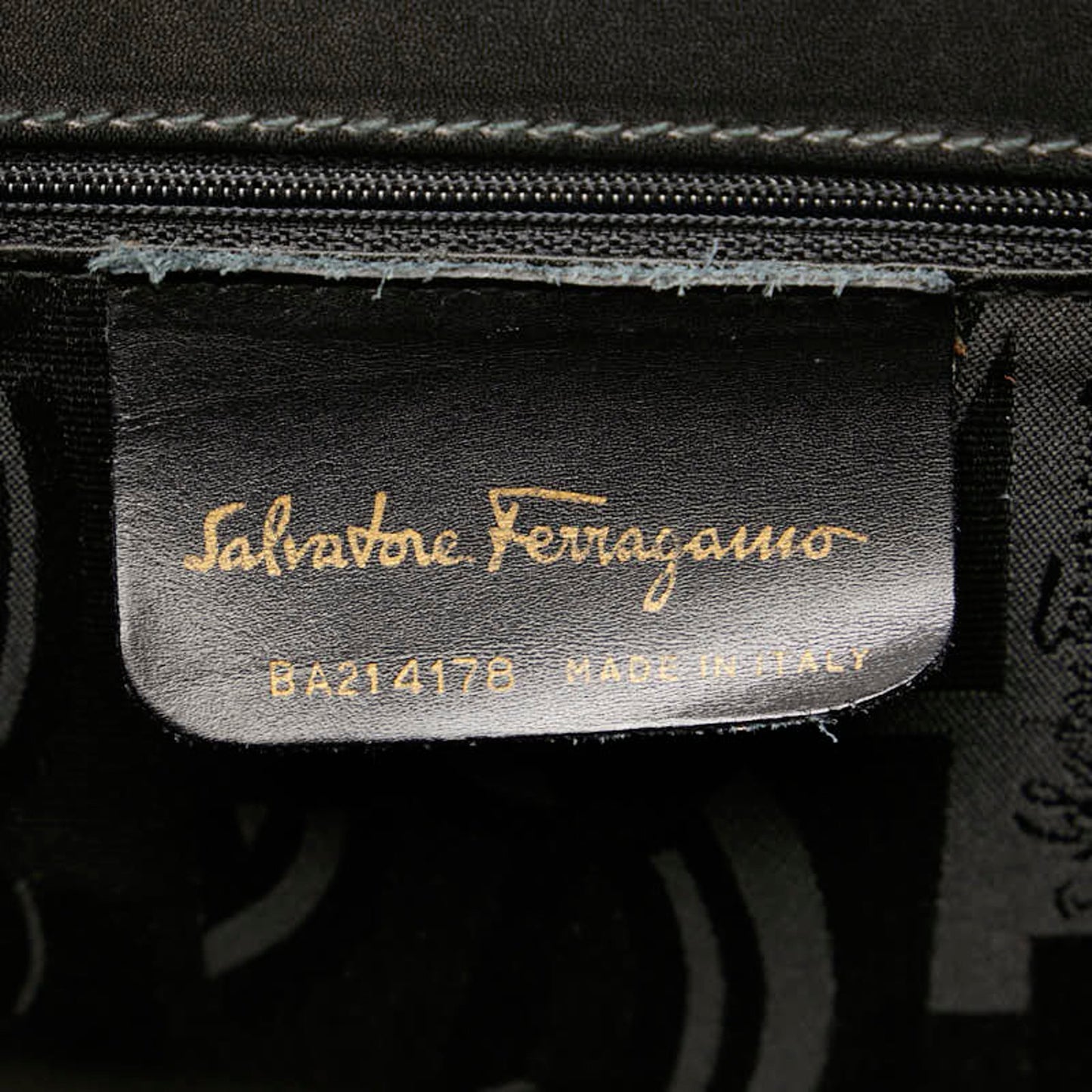 Salvatore Ferragamo Vara, Black, Leather, handbag