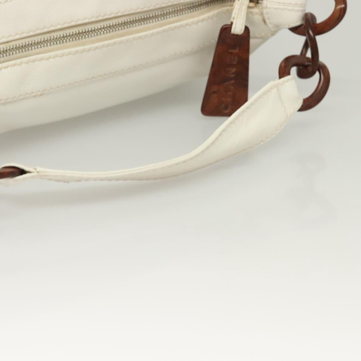 Chanel Logo CC, White, Leather, handbag