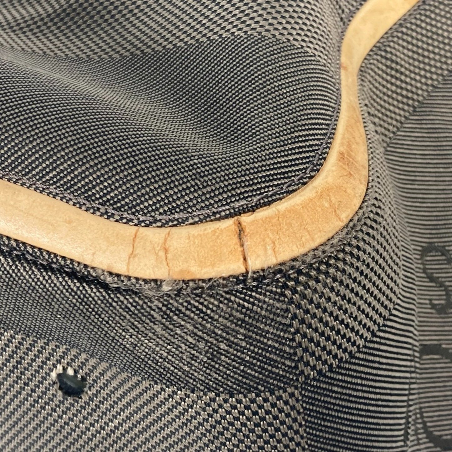 Louis Vuitton, Khaki, Canvas, travel