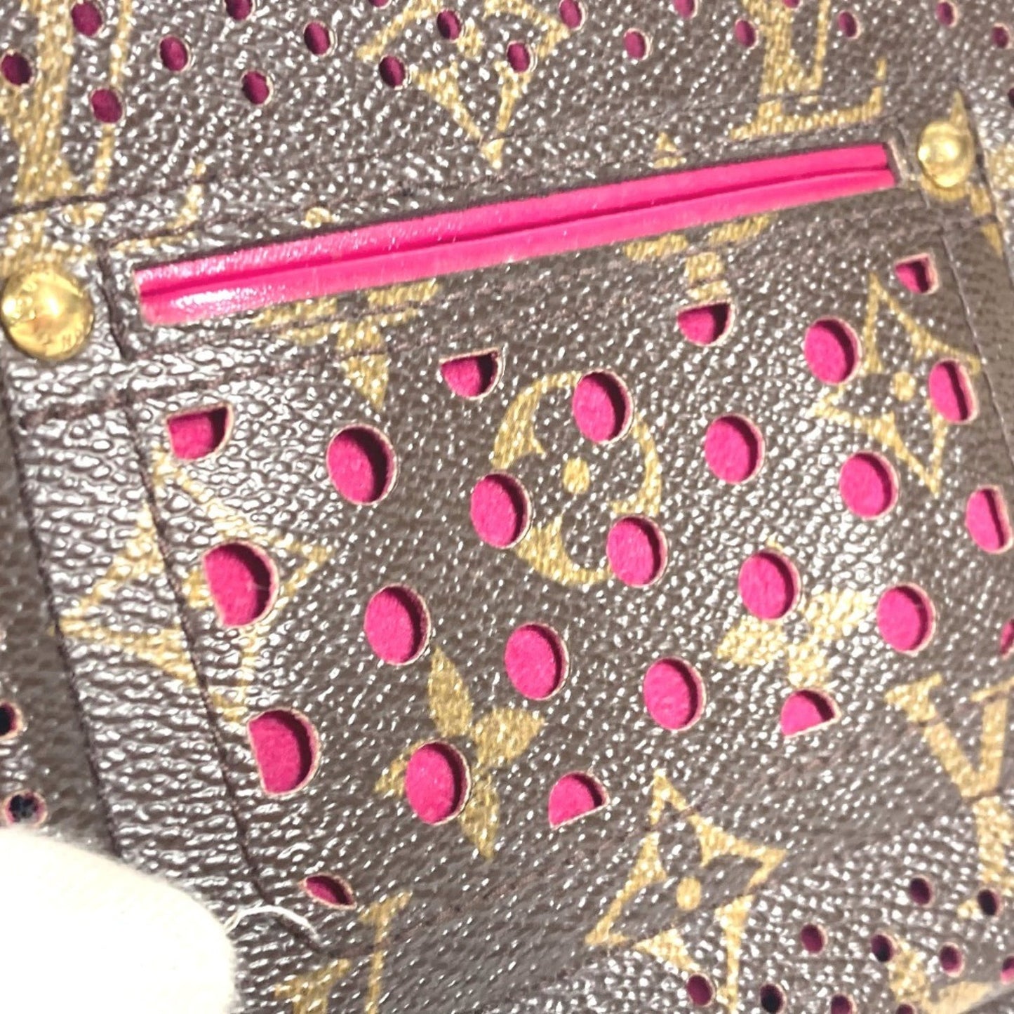 Louis Vuitton Pochette Accessoire, Brown, Canvas, clutch