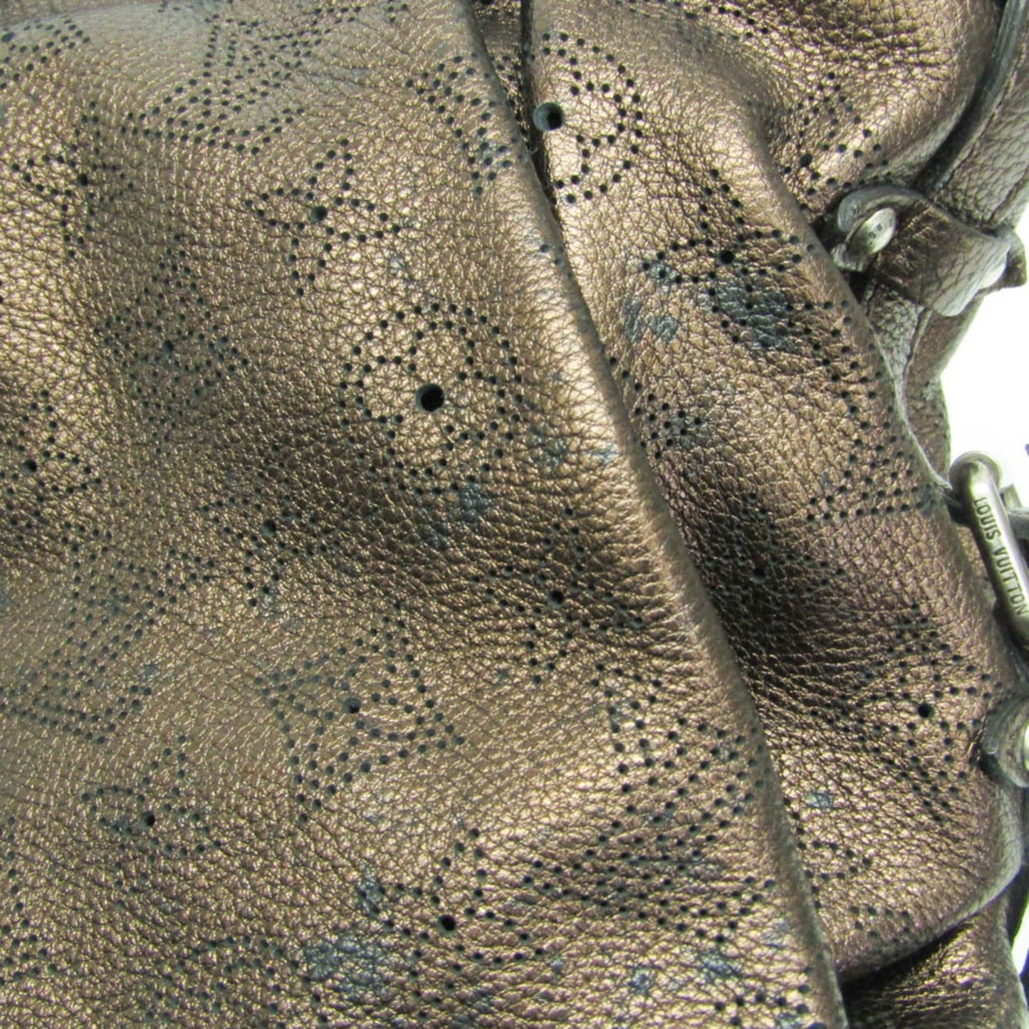 Louis Vuitton Mahina, Brown, Leather, shoulder