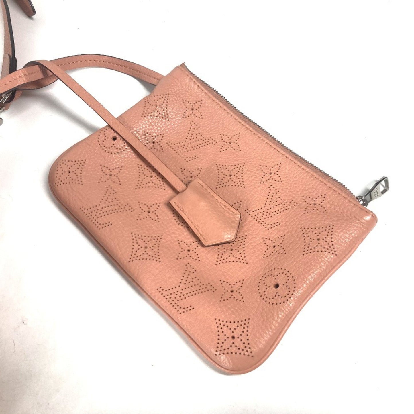 Louis Vuitton Selene, Pink, Leather, handbag