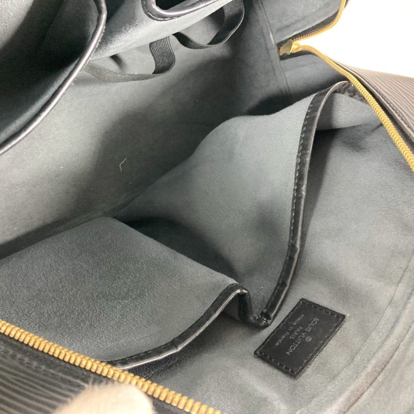 Louis Vuitton Deauville, Black, Leather, handbag