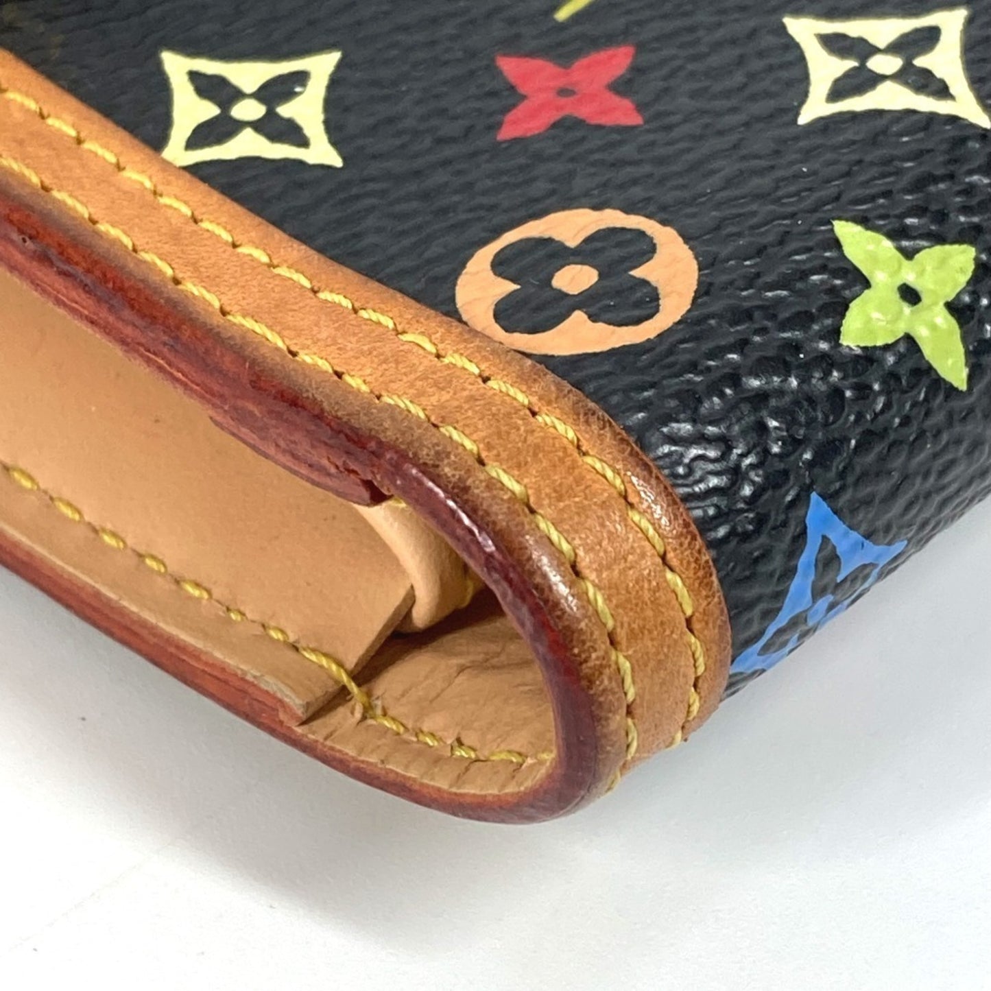 Louis Vuitton Porte tresor international, Black, Canvas, wallet