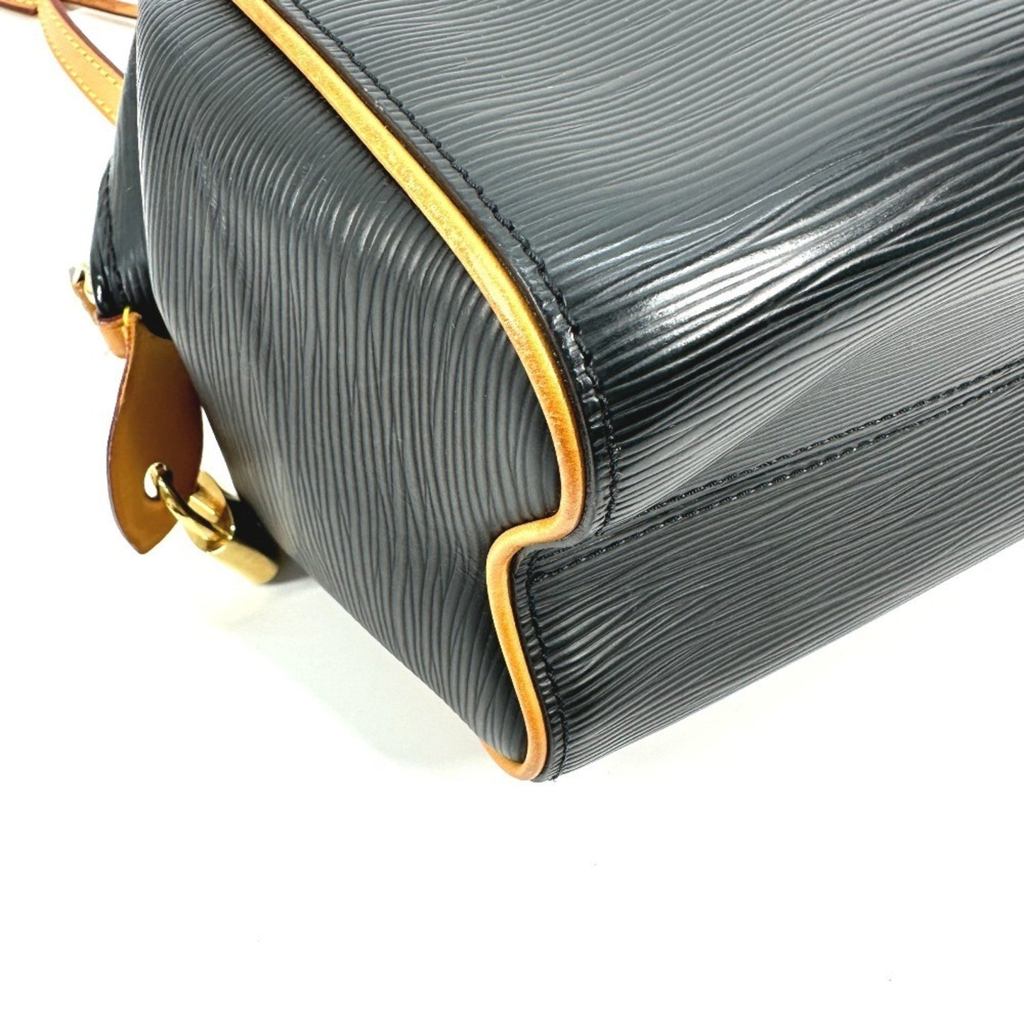 Louis Vuitton Doc BB, Black, Leather, handbag