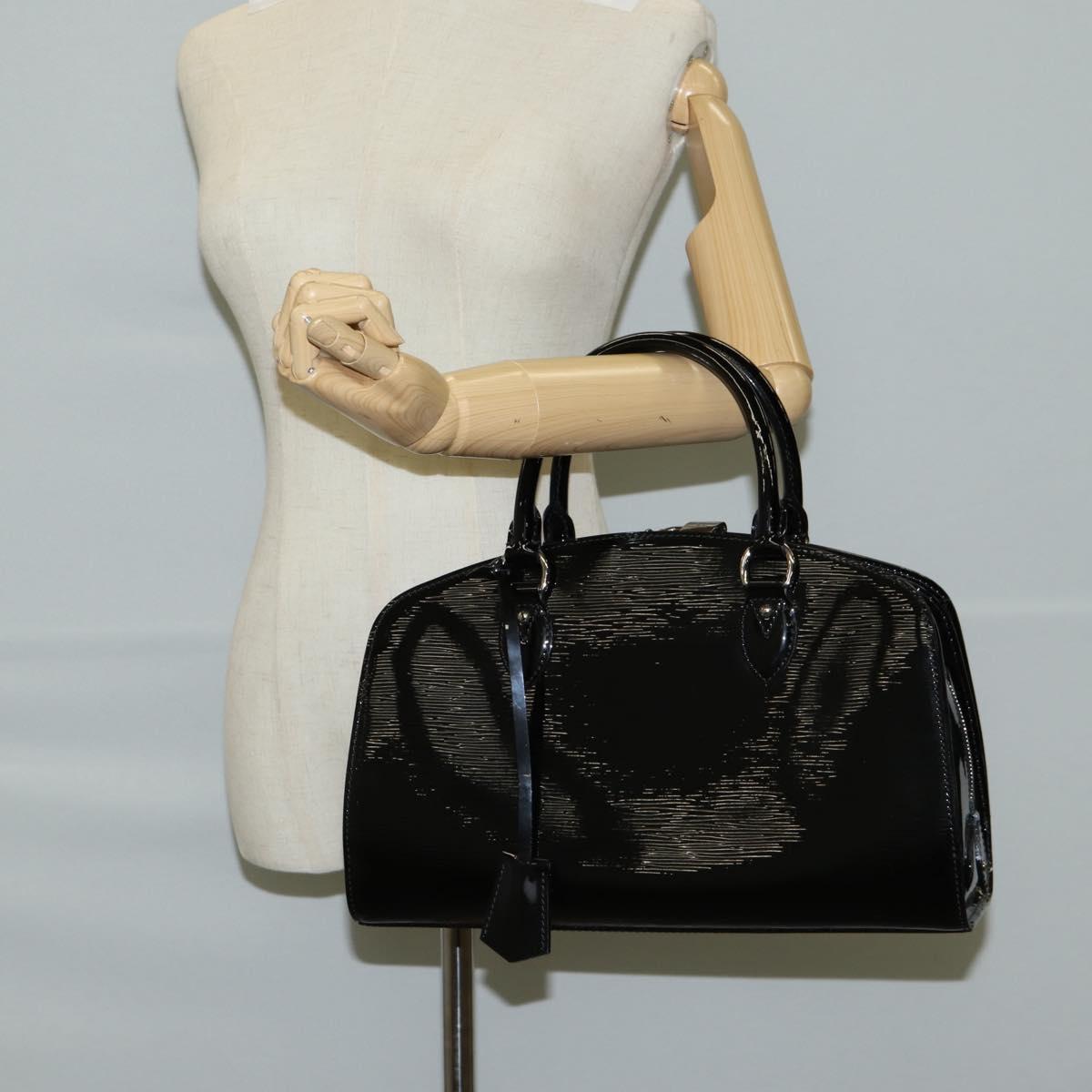 Louis Vuitton Pont Neuf, Black, Leather, handbag