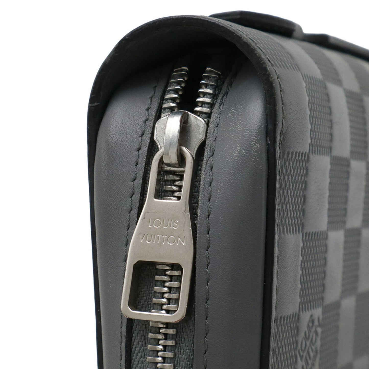 Louis Vuitton Zippy XL, Grey, Canvas, wallet