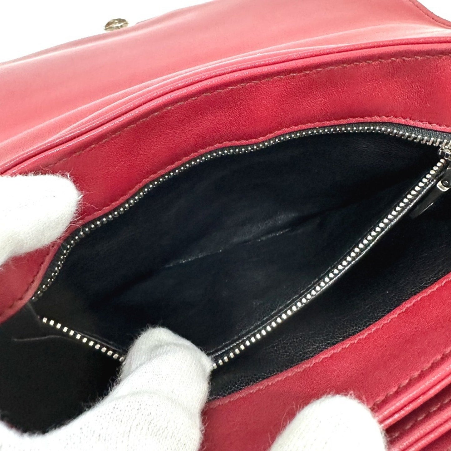 Prada --, Red, Leather, clutch
