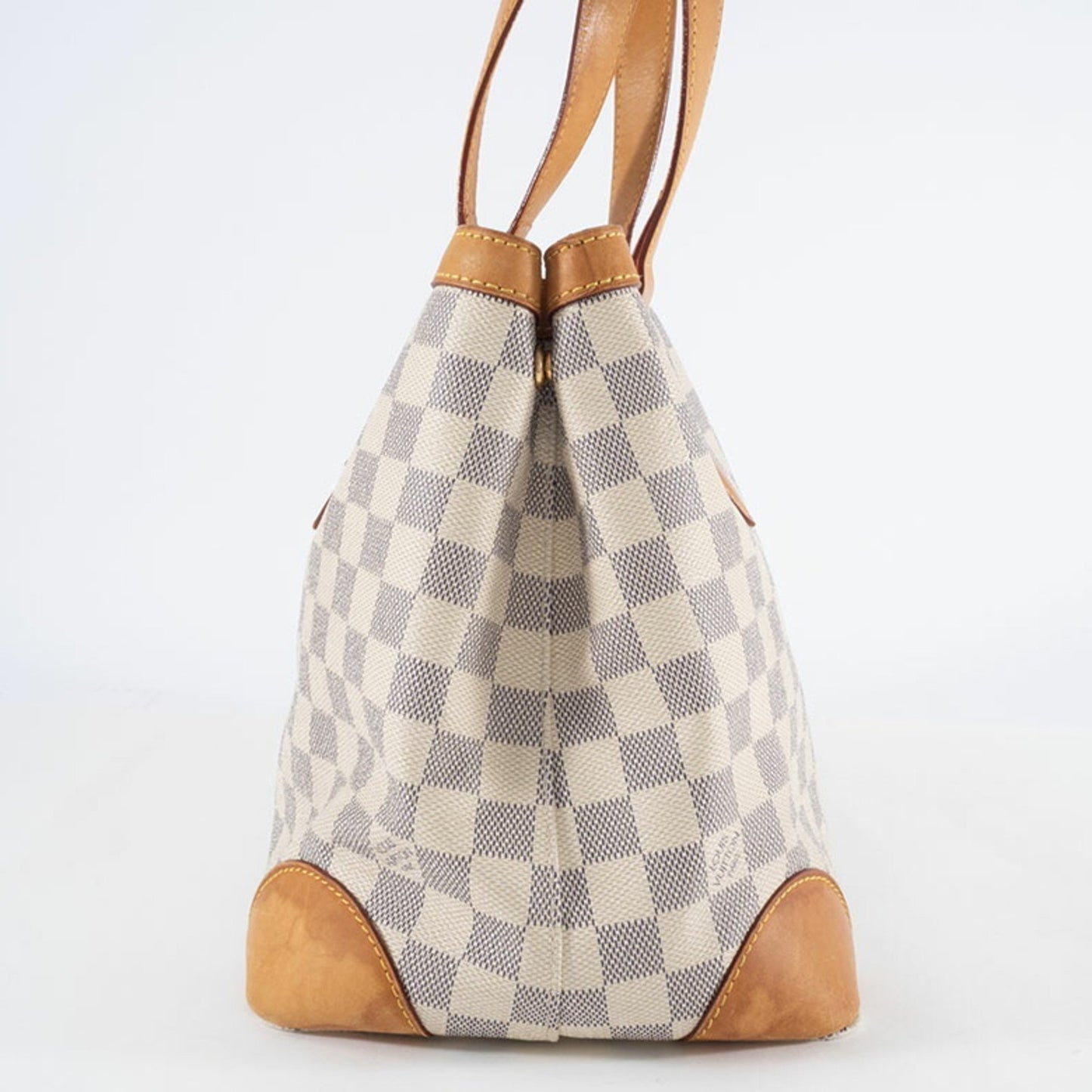 Louis Vuitton Hampstead, White, Canvas, handbag