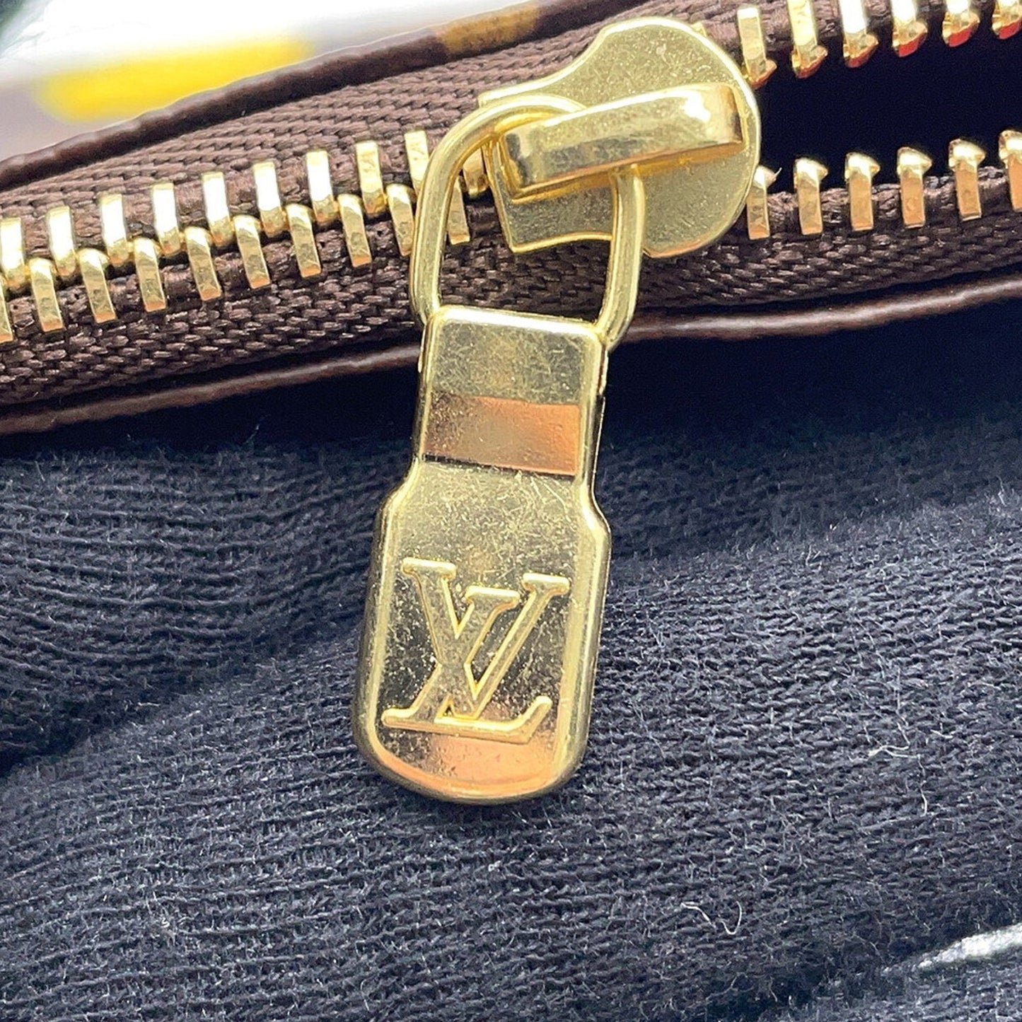 Louis Vuitton Mini Pochette Accessoires, Brown, Canvas, clutch