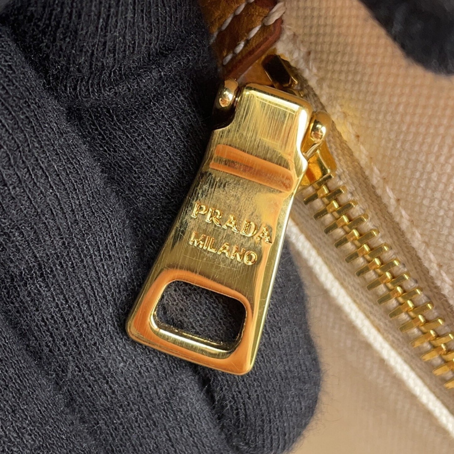 Prada Camera, Multicolour, Canvas, tote
