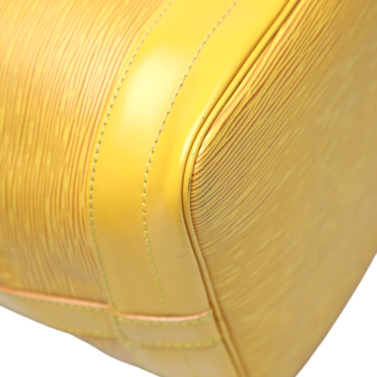 Louis Vuitton Noé, Yellow, Leather, shoulder