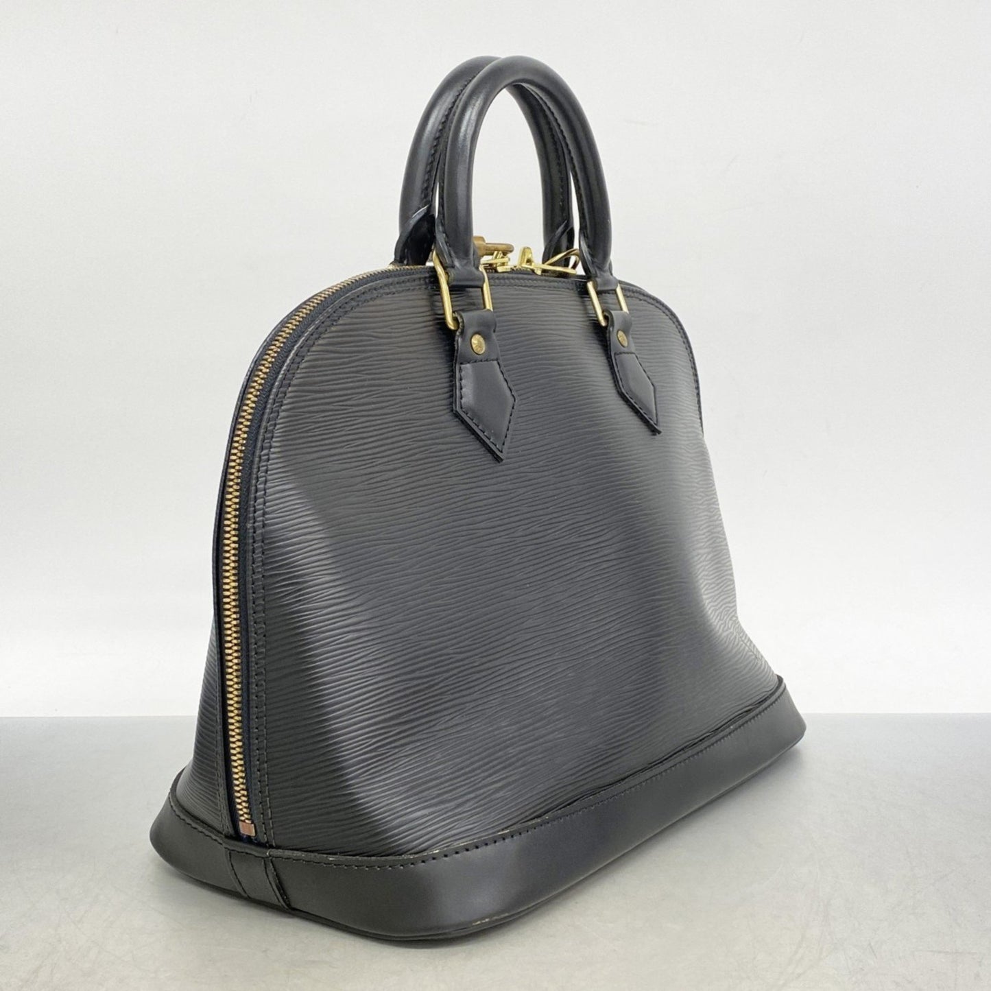 Louis Vuitton Alma, Black, Leather, handbag