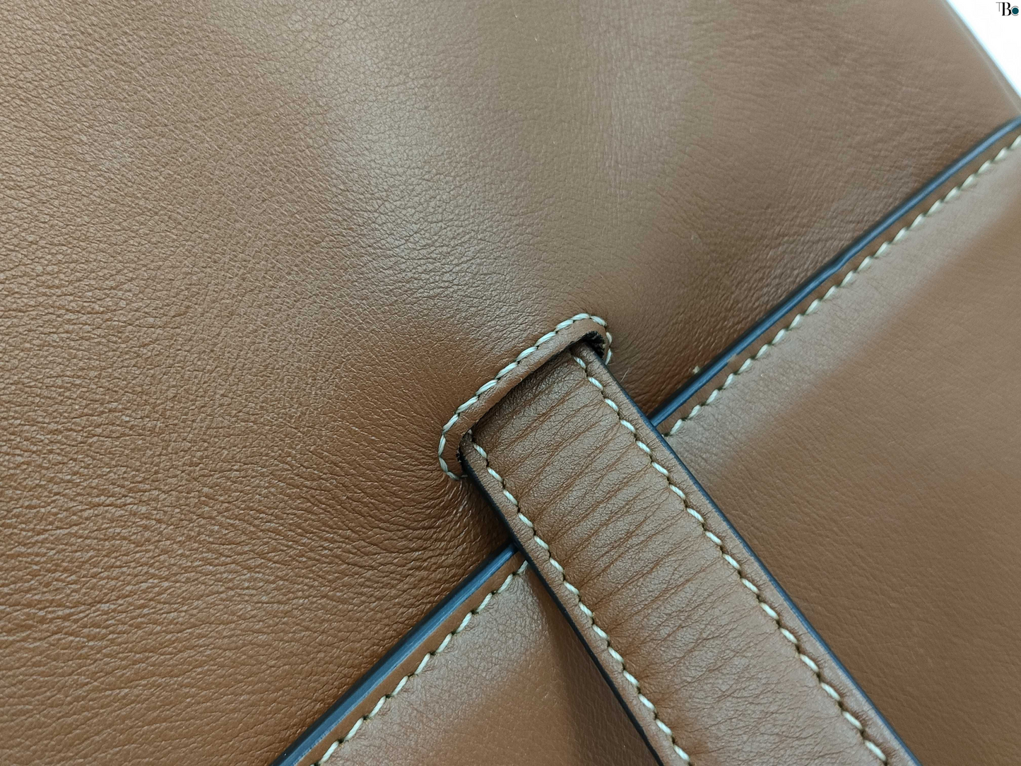 Céline 16 PM, Brown, Leather, handbag