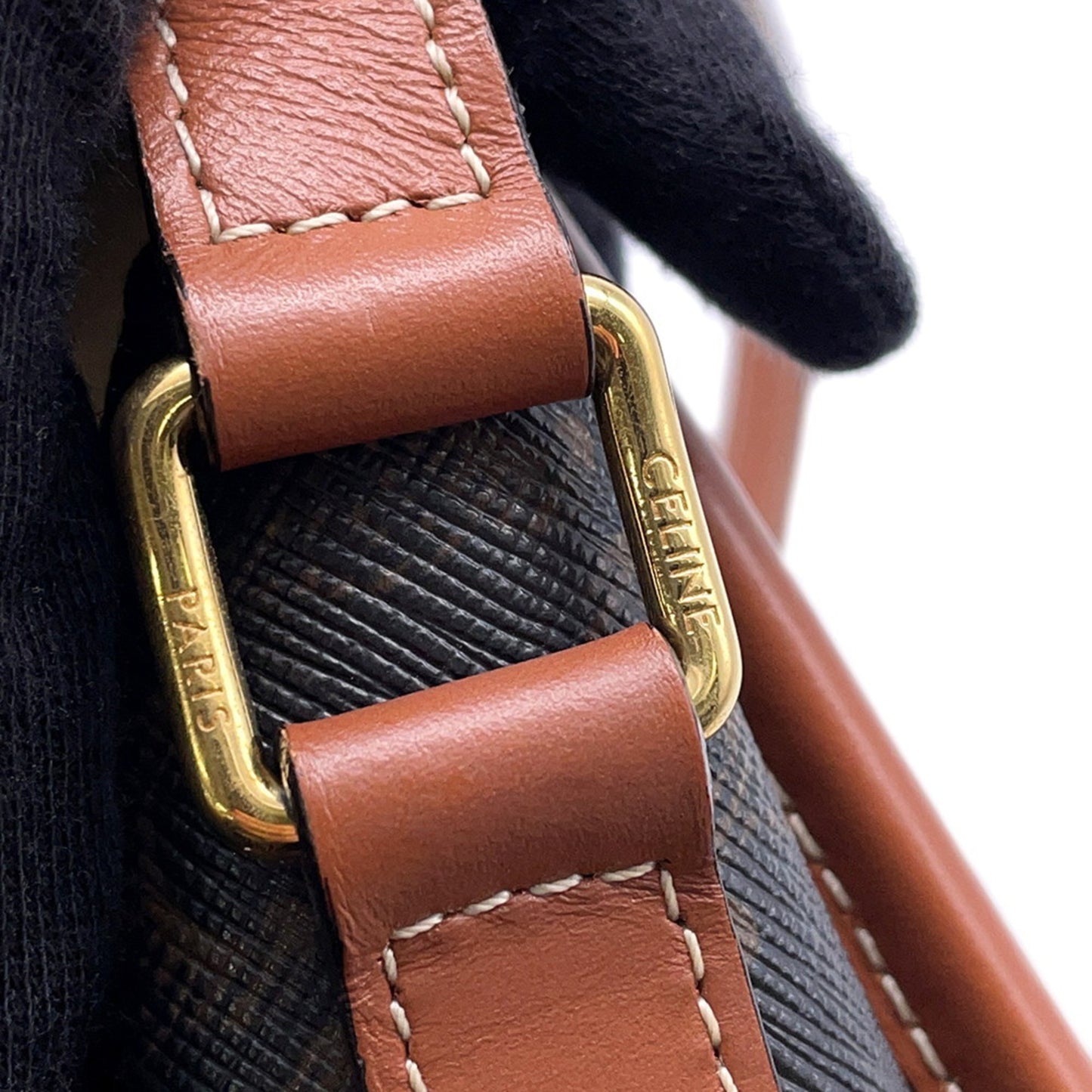Céline Folco, Brown, Canvas, shoulder