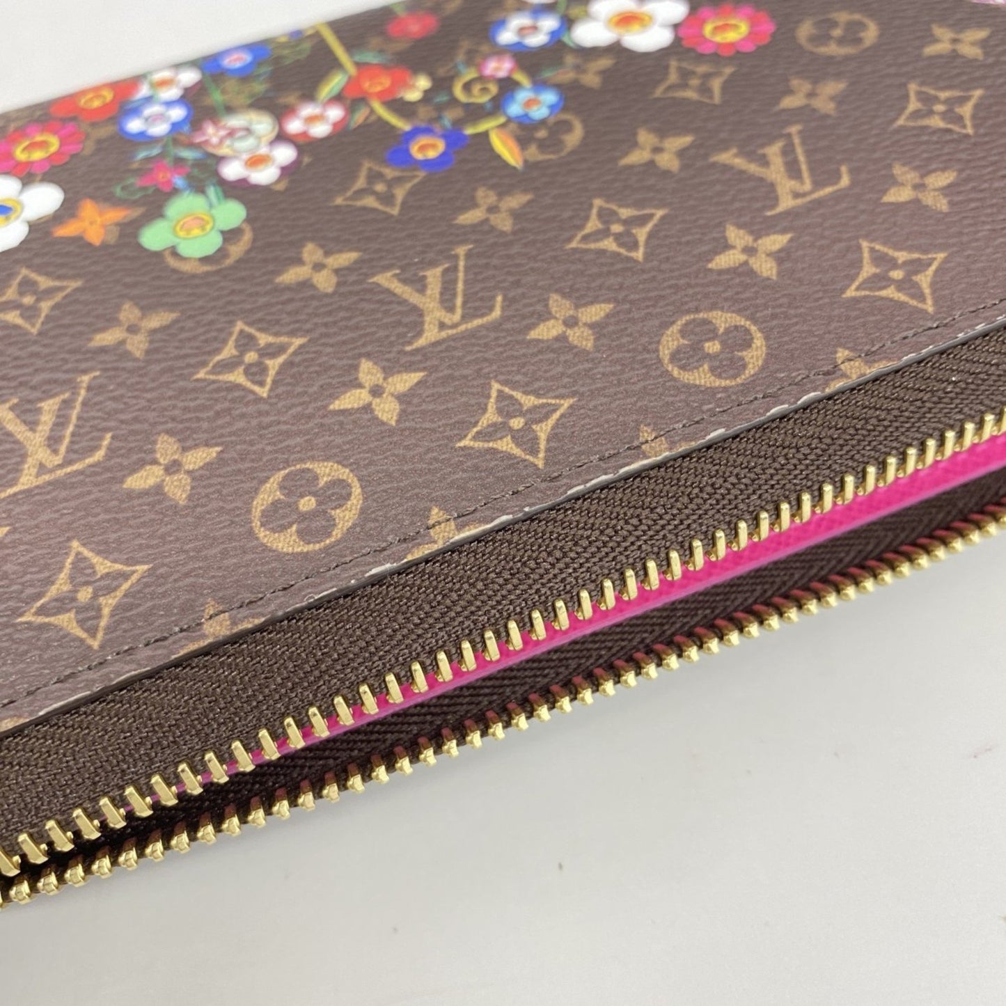 Louis Vuitton Zippy wallet, Brown, Canvas, wallet