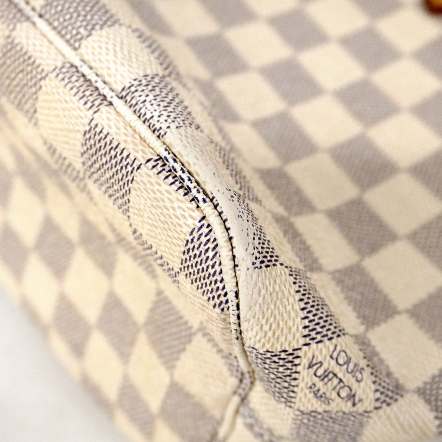 Louis Vuitton Neverfull PM, White, Canvas, tote