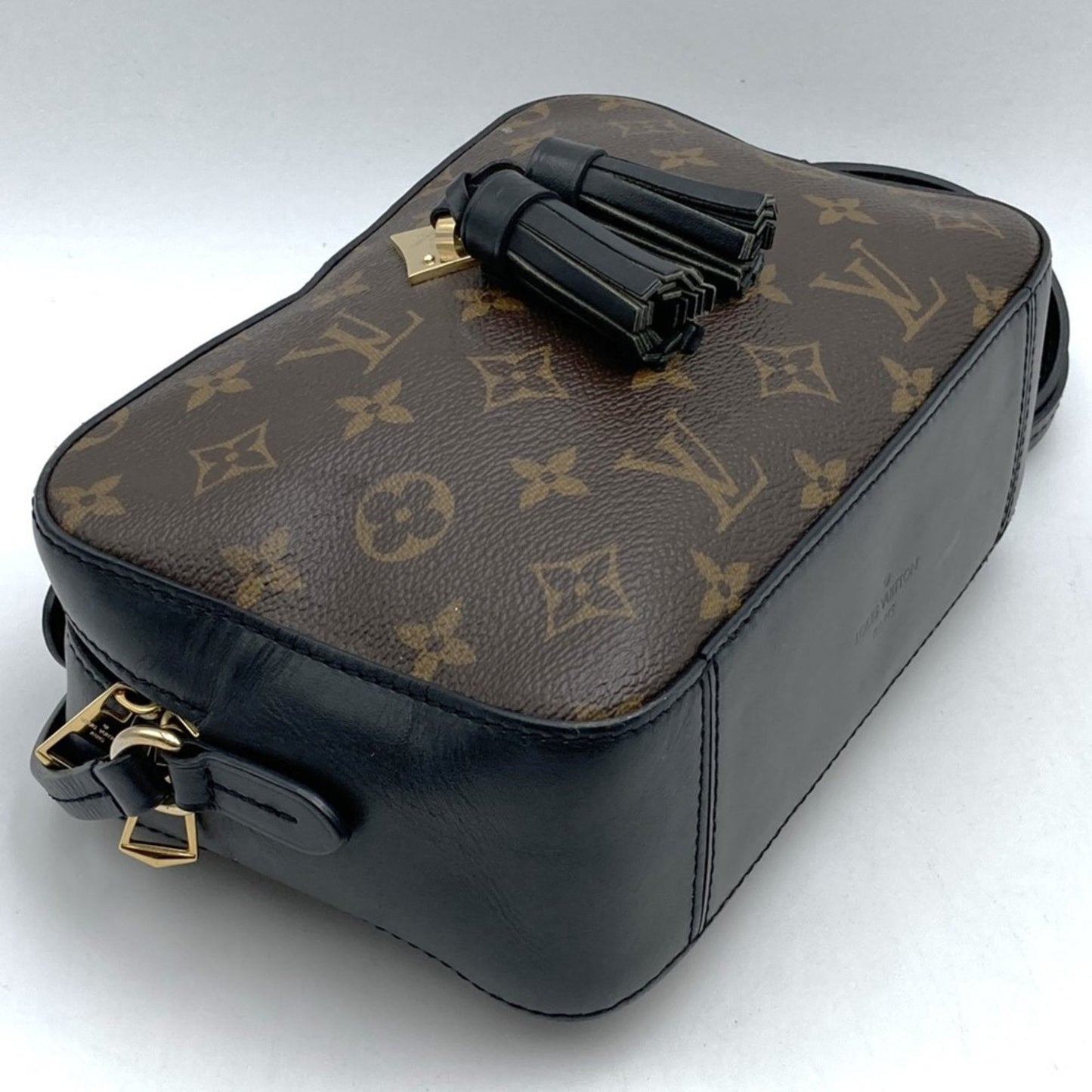Louis Vuitton Saintonge, Brown, Canvas, shoulder