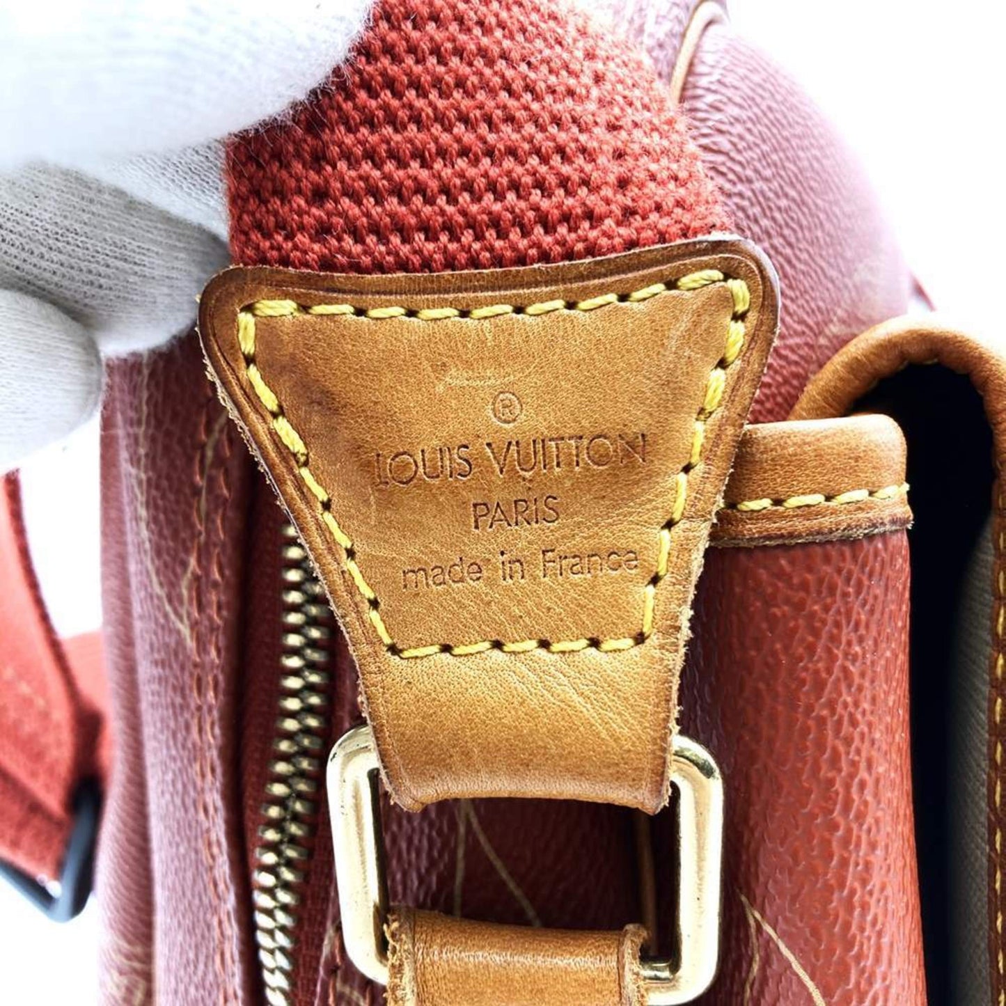 Louis Vuitton Messenger, Orange, Canvas, shoulder