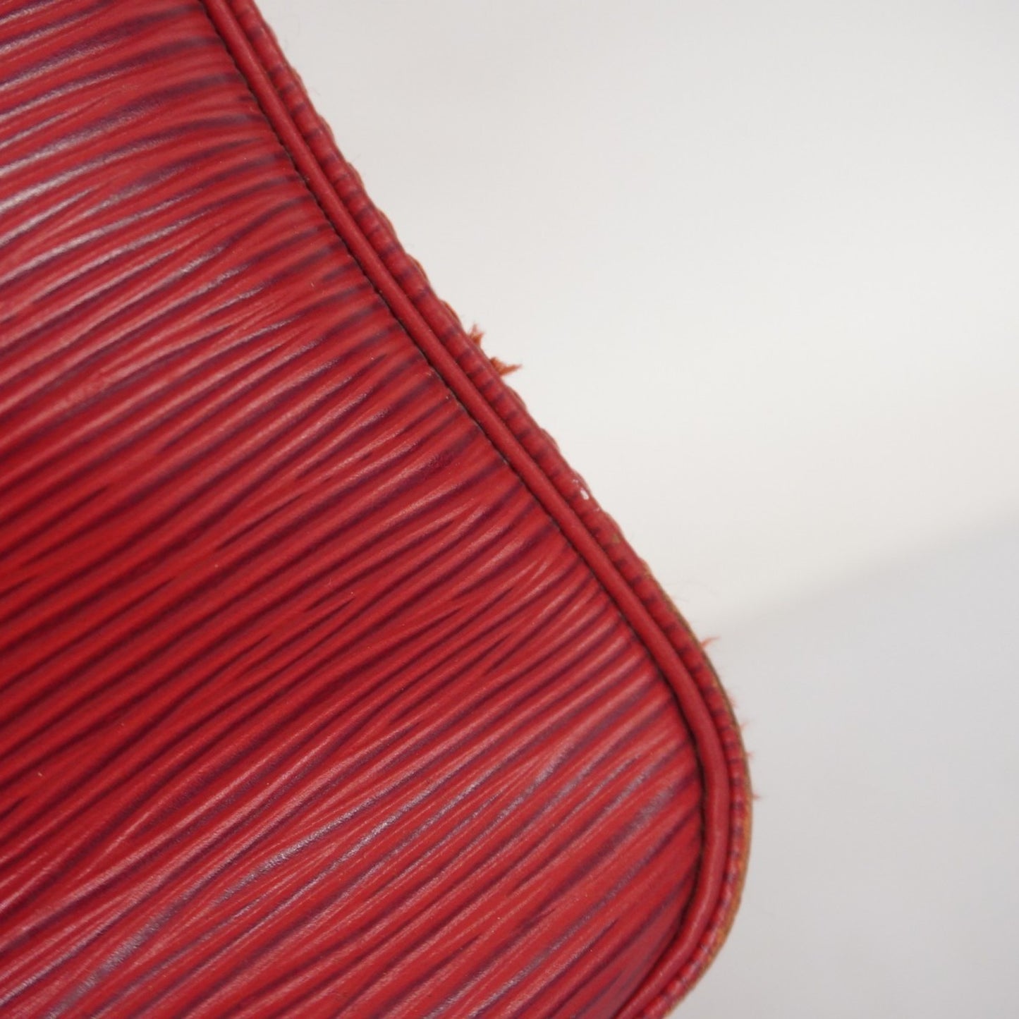 Louis Vuitton Speedy 30, Red, Leather, handbag
