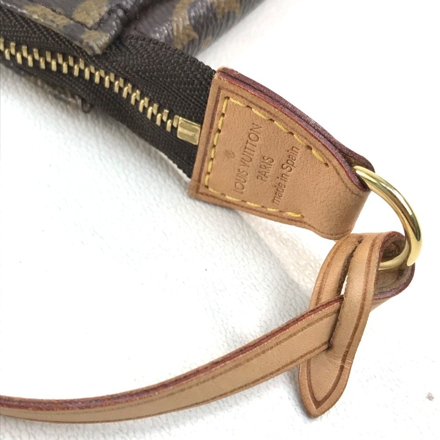 Louis Vuitton Pochette Accessoire, Brown, Canvas, clutch
