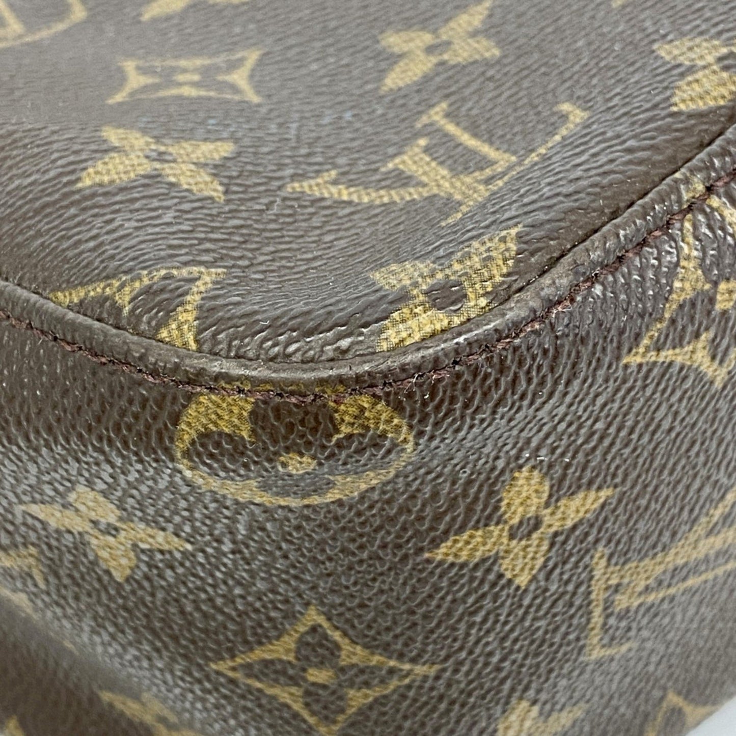 Louis Vuitton Looping MM, Brown, Canvas, shoulder