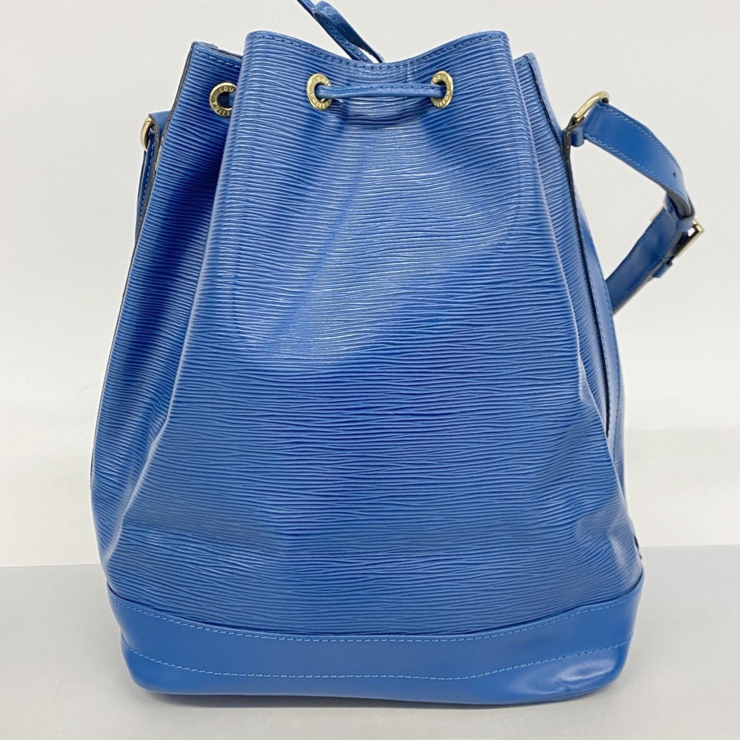 Louis Vuitton Noé, Blue, Leather, shoulder