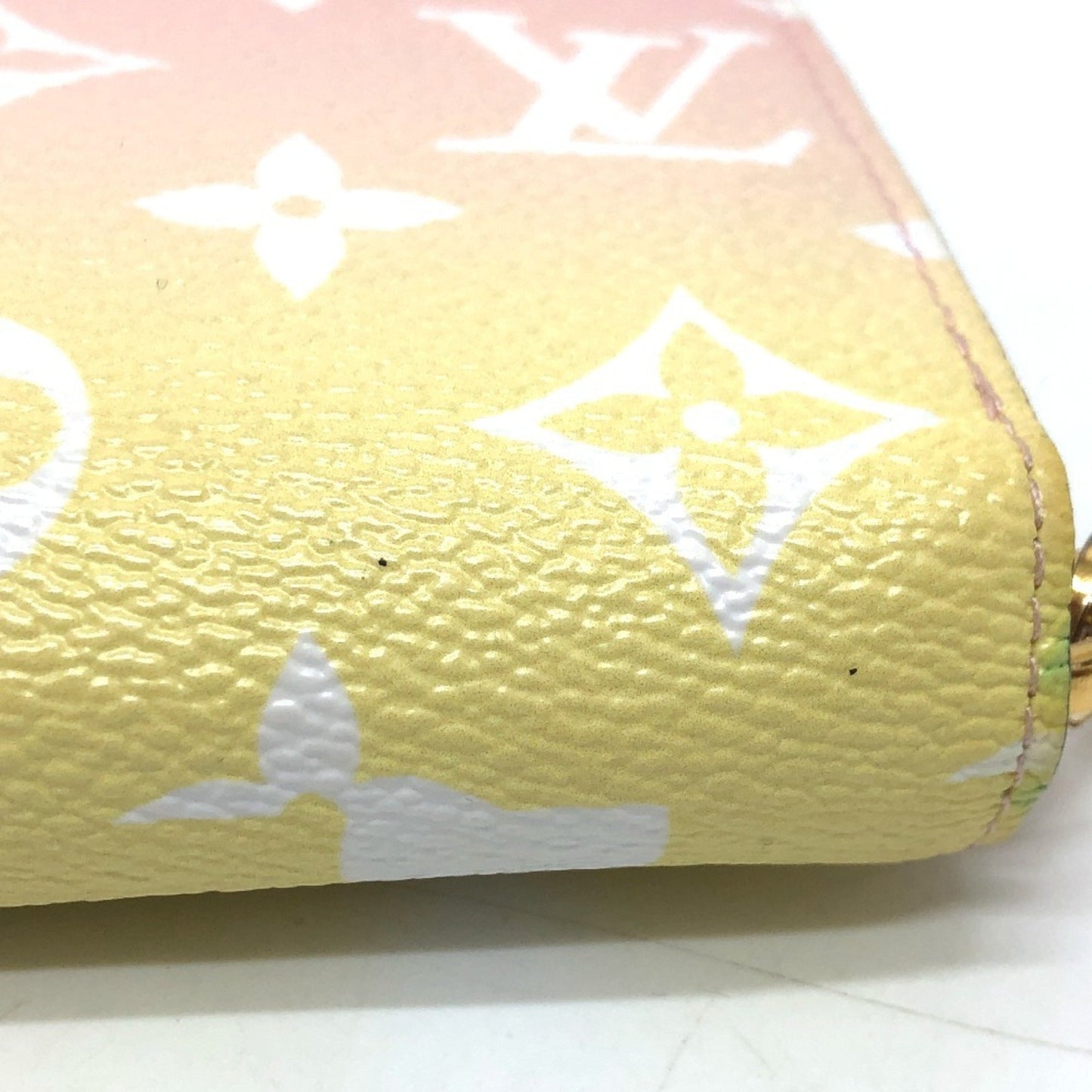 Louis Vuitton Zippy wallet, Pink, Canvas, wallet