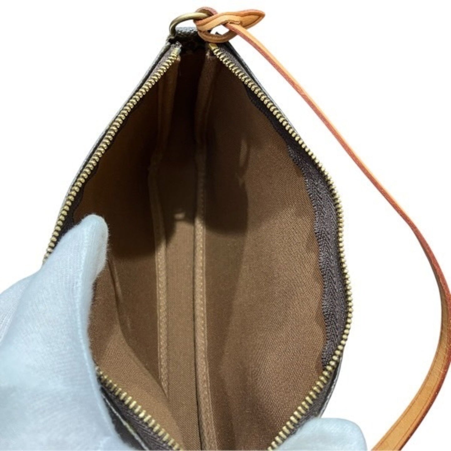 Louis Vuitton Pochette Accessoire, Brown, Canvas, clutch