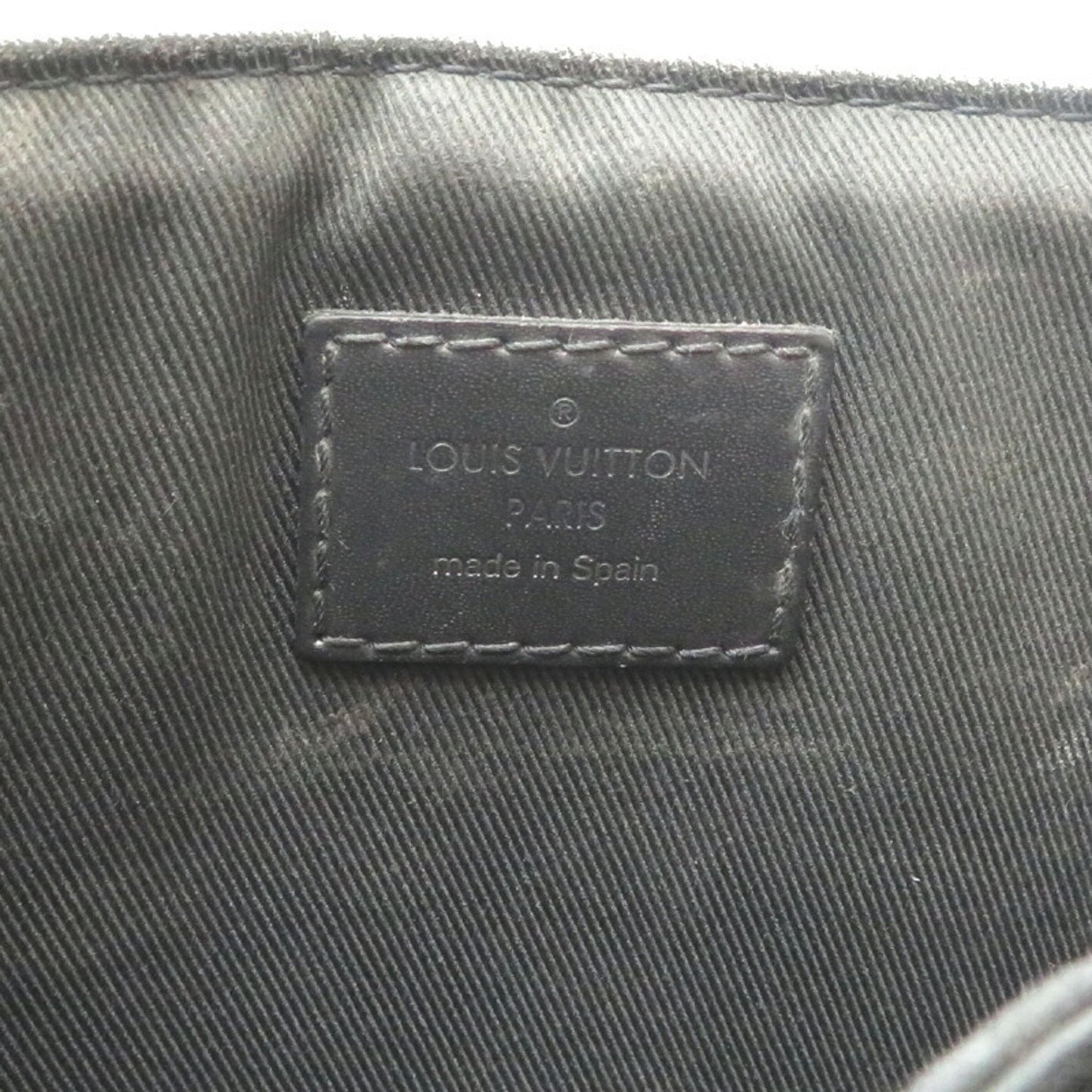 Louis Vuitton District, Black, Canvas, shoulder