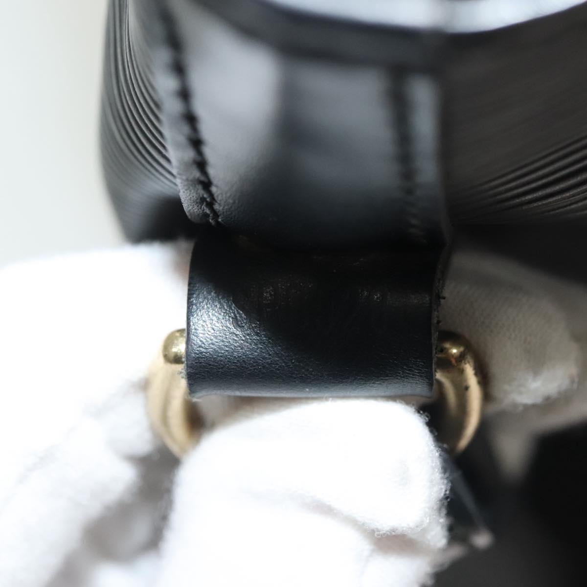Louis Vuitton Noé, Black, Leather, shoulder