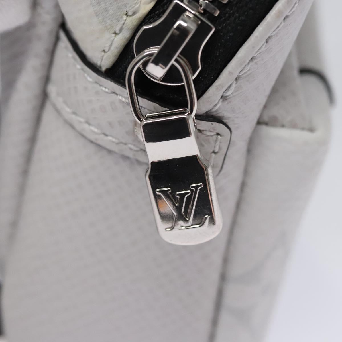Louis Vuitton Discovery, White, Canvas, bag