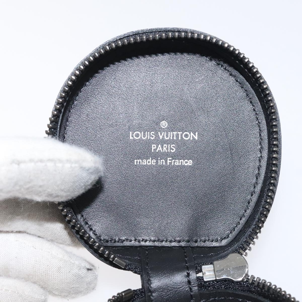 Louis Vuitton Etui à écouteur, Black, Canvas, wallet