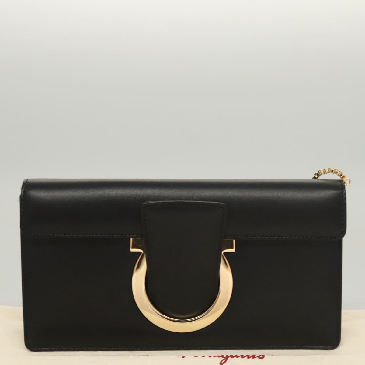 Salvatore Ferragamo Thalia, Black, Leather, shoulder