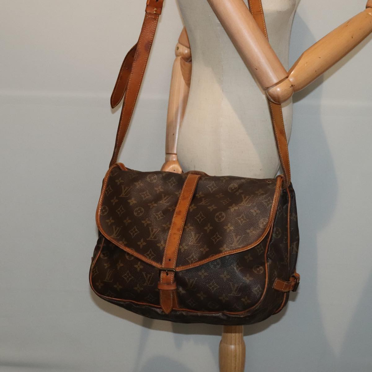 Louis Vuitton Saumur 35, Brown, Canvas, shoulder