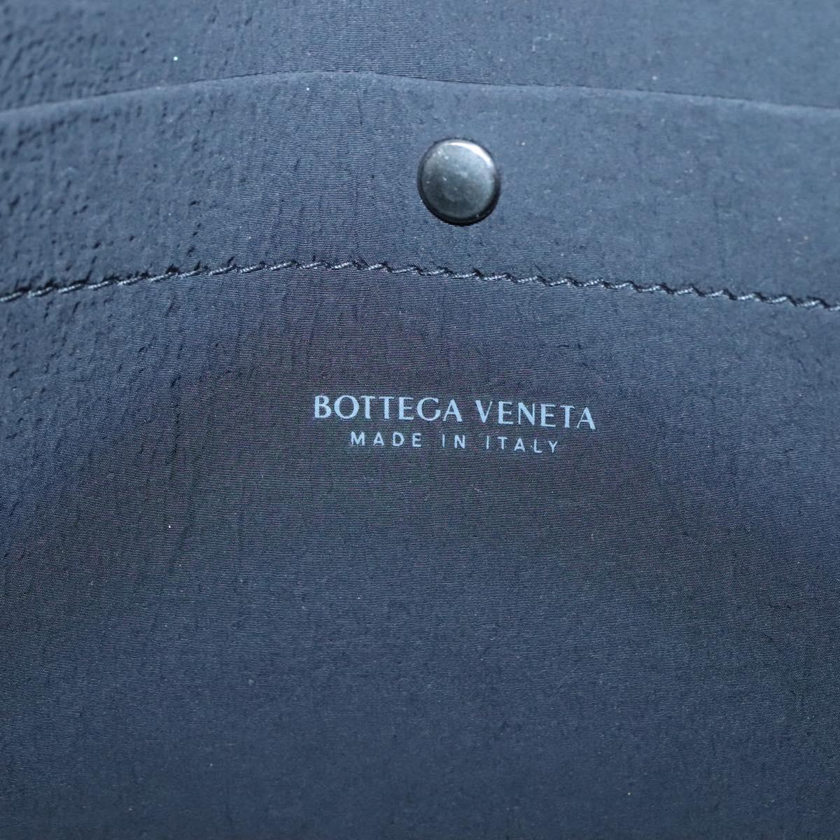 Bottega Veneta Intrecciato, Black, Leather, clutch
