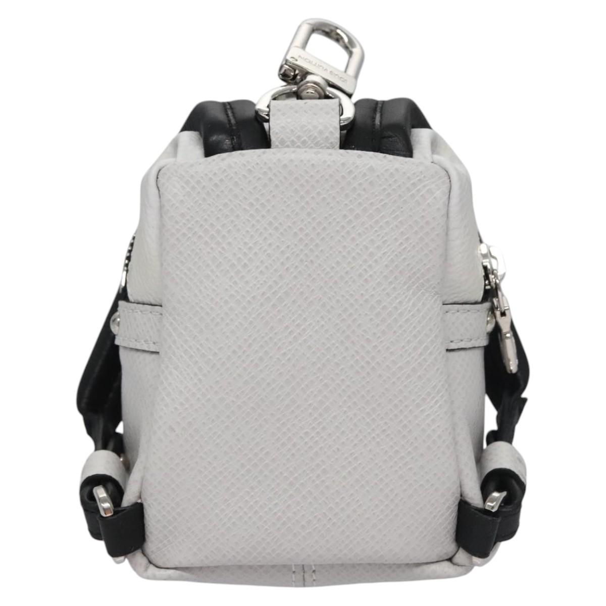 Louis Vuitton Discovery, White, Canvas, bag