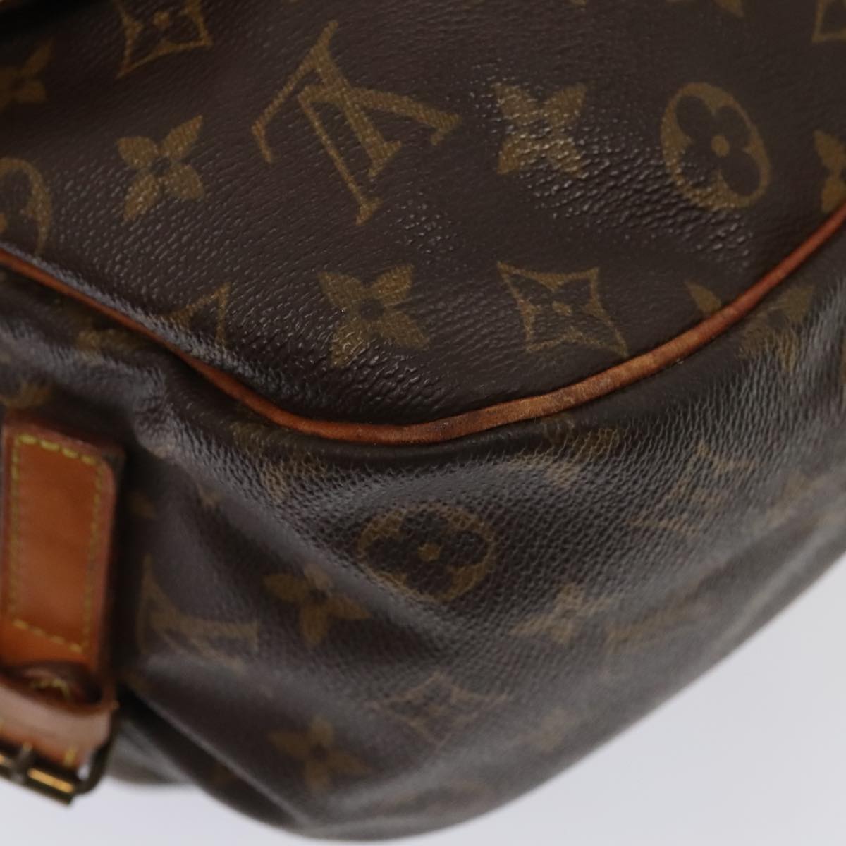 Louis Vuitton Saumur 35, Brown, Canvas, shoulder