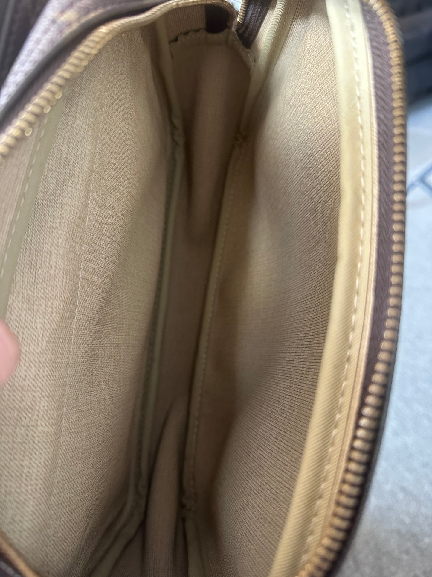 Louis Vuitton Reporter Bag Monogram Canvas, Brown, Canvas, Shoulder Bag