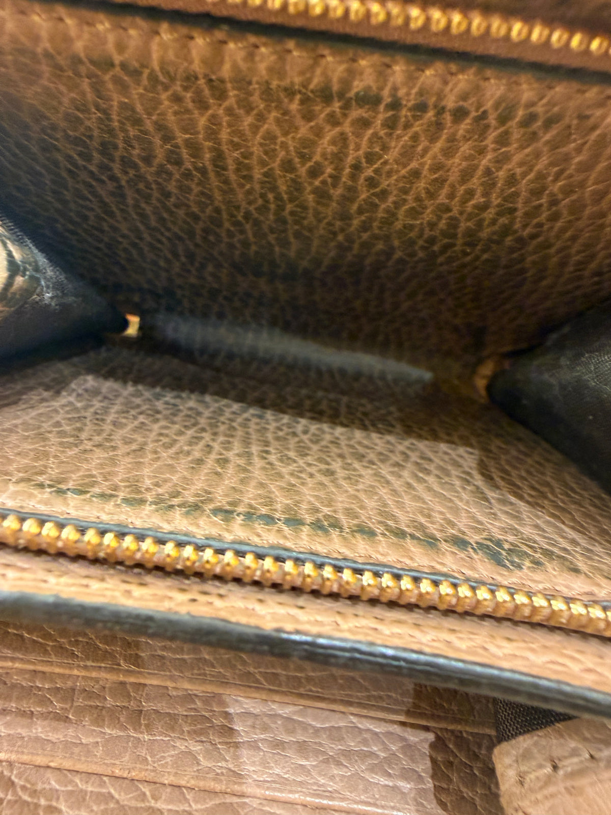 Gucci GG Marmont Card Case GG Coated Canvas with Leather, Beige, Canvas, Card Holder