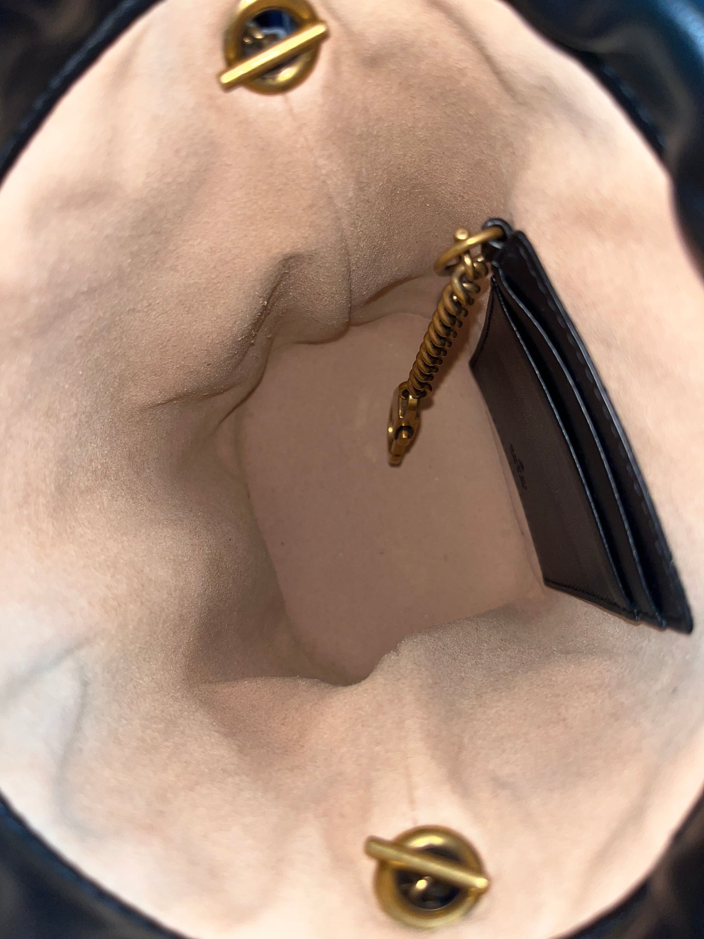 Gucci GG Marmont Bucket Matelasse Leather, Black, Leather, Handbag