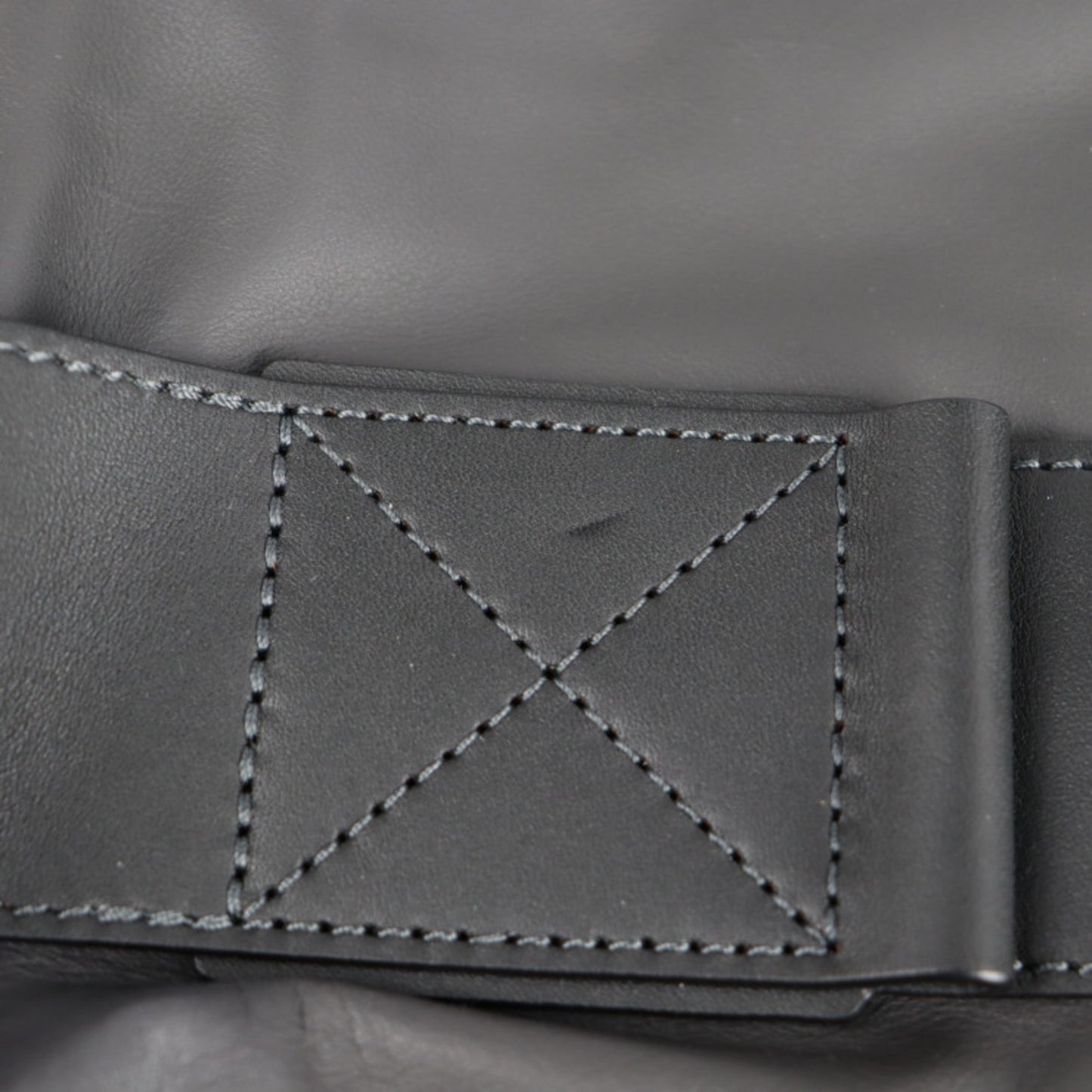 Louis Vuitton Boston, Grey, Leather, travel