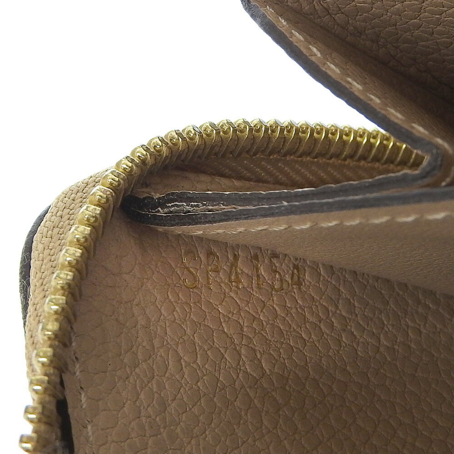 Louis Vuitton Portefeuille zippy, Beige, Canvas, wallet