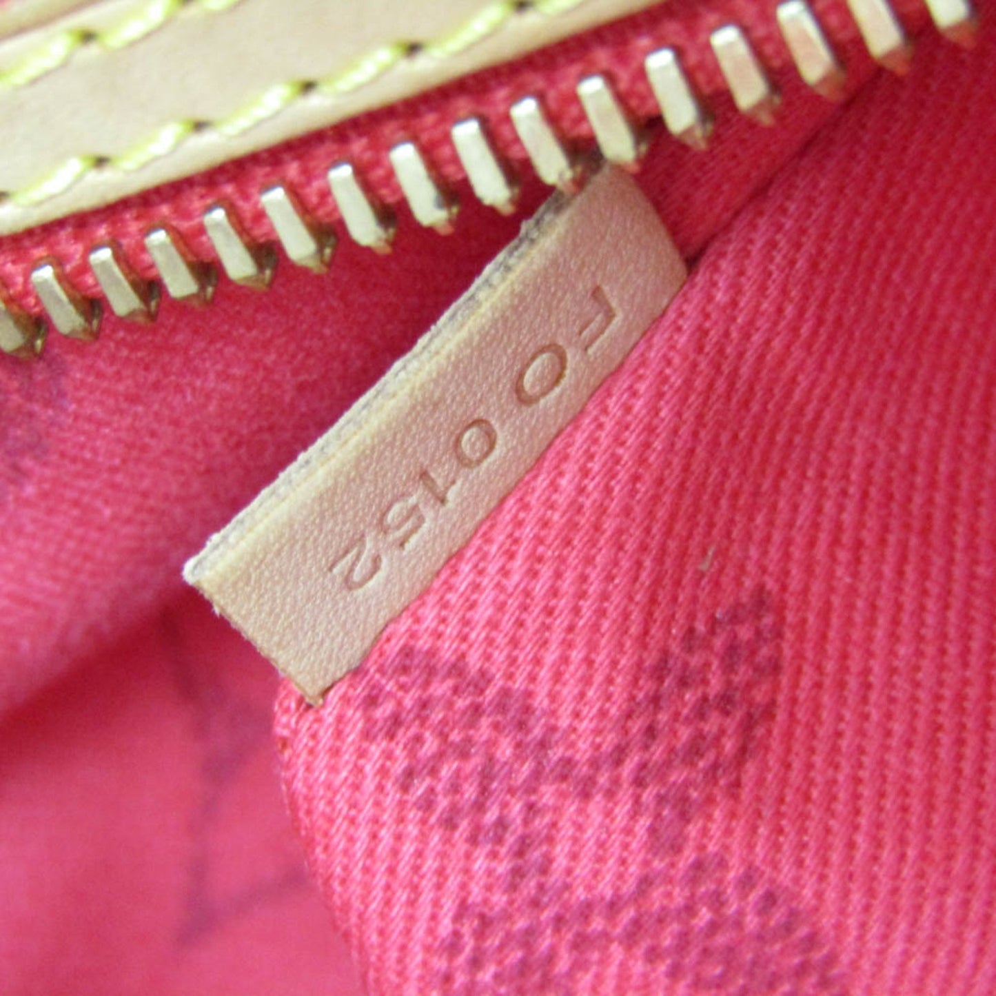 Louis Vuitton Plein Soleil, Red, Canvas, tote