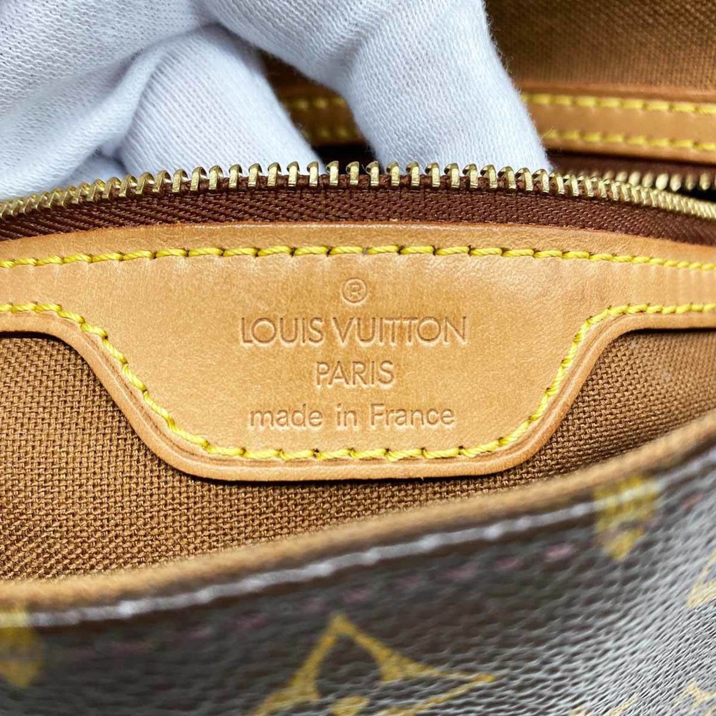 Louis Vuitton Mini looping, Brown, Canvas, shoulder