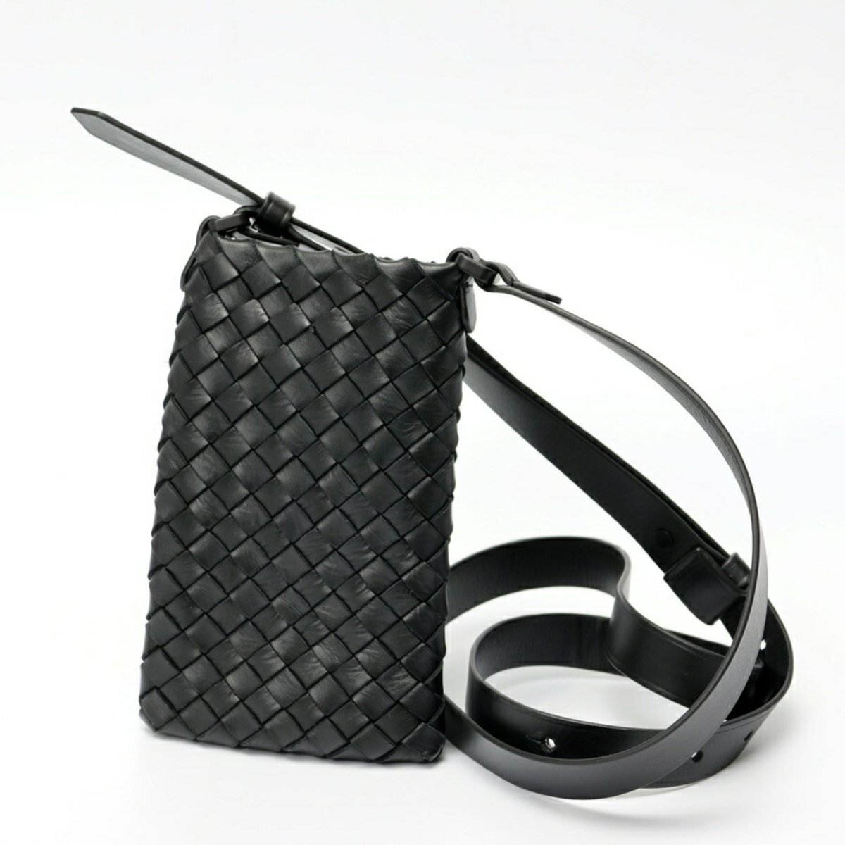 Bottega Veneta Intrecciato - Brandsamsara
