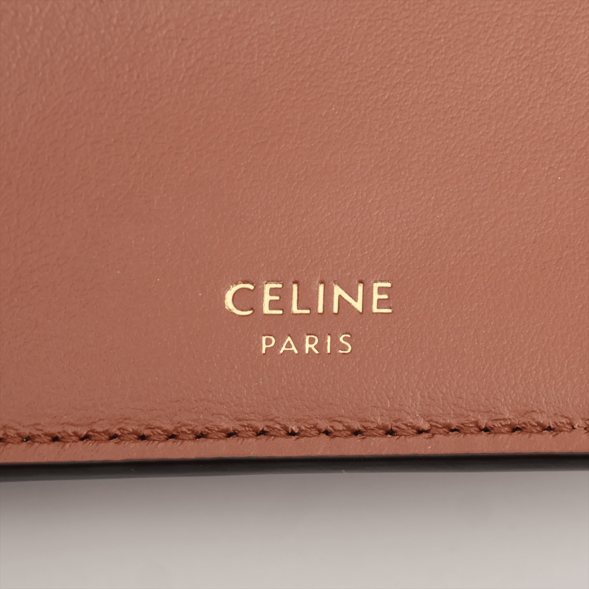Celine 16 Trifold - Brandsamsara